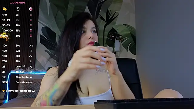 Jenna Adams  online show from January 8, 4:12 am