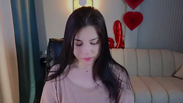 Jenna Adams  online show from March 12, 1:36 am