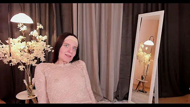 helentasty online show from February 5, 9:36 am