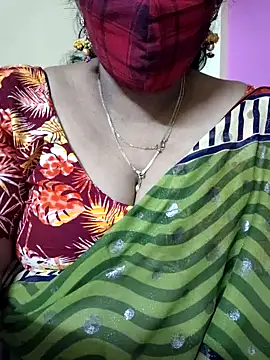 Snapshot of mallu-sumi chatting on January 29, 5:13 pm mallu-sumi online show from January 29, 5:13 pm