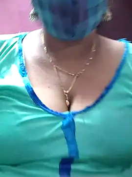 Snapshot of mallu-sumi chatting on January 30, 3:11 am mallu-sumi online show from January 30, 3:11 am