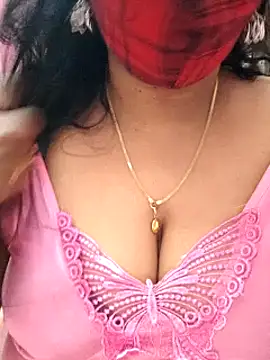 Snapshot of mallu-sumi chatting on February 12, 4:33 am mallu-sumi online show from February 12, 4:33 am