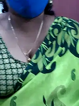 Snapshot of mallu-sumi chatting on February 14, 3:26 pm mallu-sumi online show from February 14, 3:26 pm