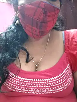 Snapshot of mallu-sumi chatting on February 19, 12:35 am mallu-sumi online show from February 19, 12:35 am