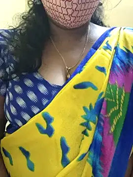 Snapshot of mallu-sumi chatting on February 27, 11:26 pm mallu-sumi online show from February 27, 11:26 pm