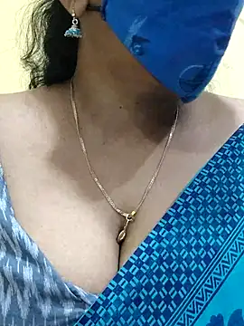 Snapshot of mallu-sumi chatting on March 6, 2:51 pm mallu-sumi online show from March 6, 2:51 pm