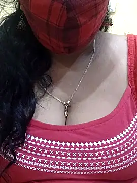 Snapshot of mallu-sumi chatting on March 7, 11:38 pm mallu-sumi online show from March 7, 11:38 pm