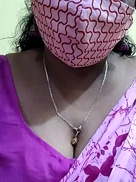 Snapshot of mallu-sumi chatting on March 8, 9:08 pm mallu-sumi online show from March 8, 9:08 pm