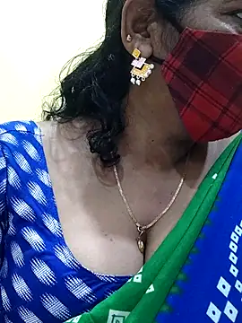 Snapshot of mallu-sumi chatting on March 11, 4:07 pm mallu-sumi online show from March 11, 4:07 pm