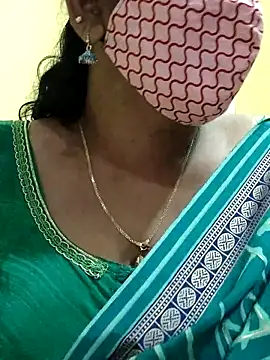 Snapshot of mallu-sumi chatting on March 13, 3:39 pm mallu-sumi online show from March 13, 3:39 pm