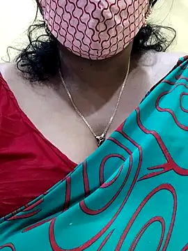 Snapshot of mallu-sumi chatting on March 15, 4:54 pm mallu-sumi online show from March 15, 4:54 pm