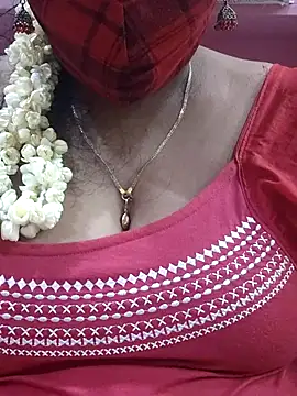 Snapshot of mallu-sumi chatting on March 16, 7:06 pm mallu-sumi online show from March 16, 7:06 pm
