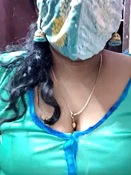 Snapshot of mallu-sumi chatting on March 21, 5:21 am mallu-sumi online show from March 21, 5:21 am