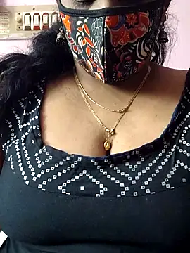 Snapshot of mallu-sumi chatting on September 27, 3:33 am mallu-sumi online show from September 27, 3:33 am
