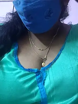 mallu-sumi online show from October 27, 5:00 am