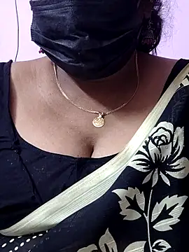 mallu-sumi online show from February 24, 6:39 pm