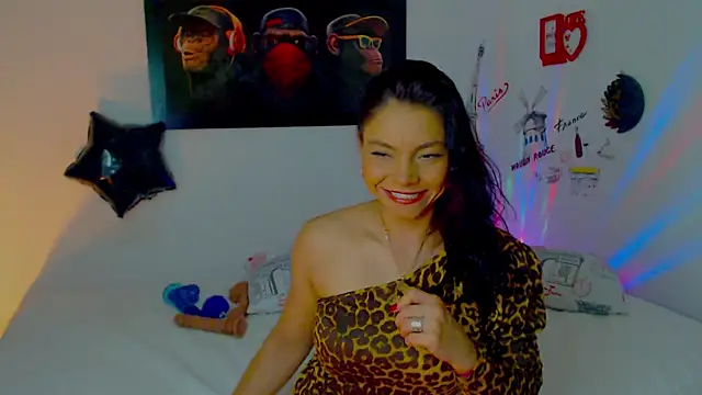 amii777 online show from December 22, 6:39 am