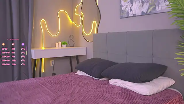 Snapshot of AudreyBrooks_ chatting on October 28, 7:34 am AudreyBrooks  online show from October 28, 7:34 am