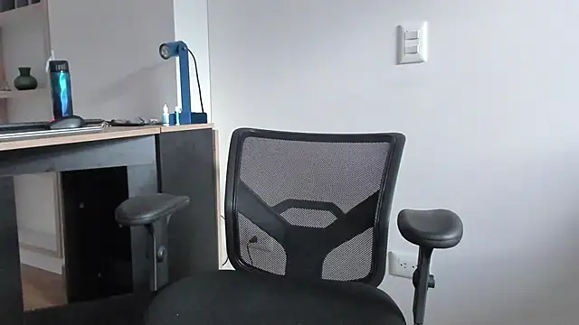 pablo-rincon95 online show from February 11, 1:41 pm