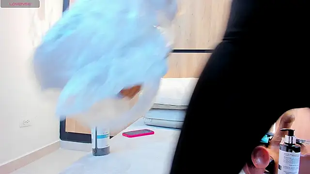 adela chase online show from November 24, 2:33 am