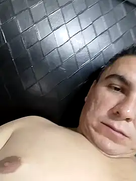 caramelodechile online show from July 1, 2:46 am