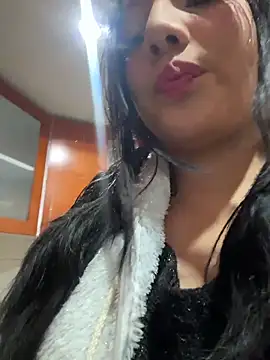 Snapshot of Emily_Trujillo chatting on October 14, 6:09 pm Emily Trujillo online show from October 14, 6:09 pm