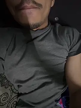 Snapshot of Privateseducer chatting on October 4, 12:19 am Privateseducer online show from October 4, 12:19 am