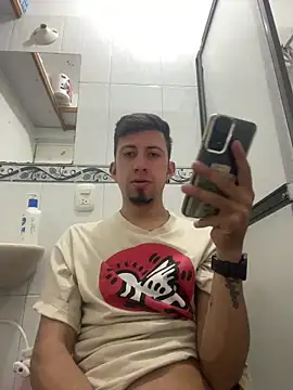 stivevv online show from April 12, 2:27 am