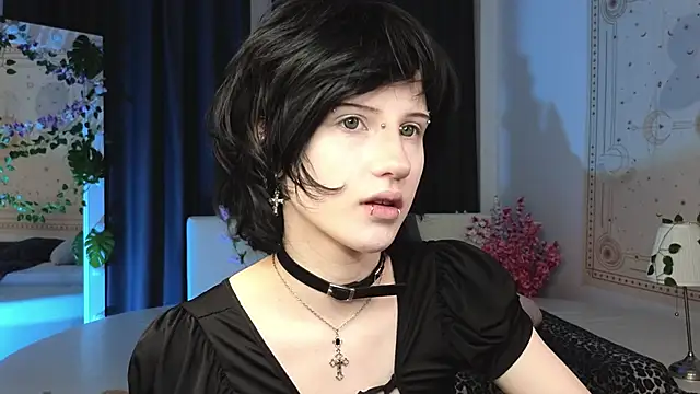 dark vamp  online show from March 2, 7:43 am