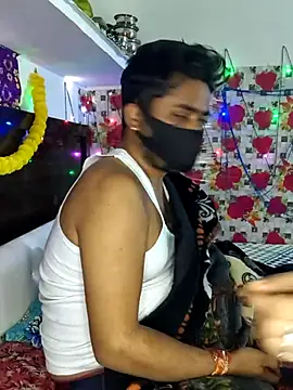 Snapshot of PeaCoooock chatting on December 17, 3:51 pm PeaCoooock online show from December 17, 3:51 pm