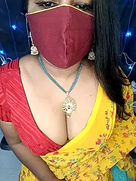Snapshot of honey-sexy chatting on January 4, 4:12 am honey-sexy online show from January 4, 4:12 am
