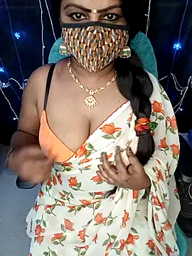 Snapshot of honey-sexy chatting on January 29, 6:54 am honey-sexy online show from January 29, 6:54 am