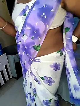 Snapshot of honey-sexy chatting on March 7, 9:07 am honey-sexy online show from March 7, 9:07 am