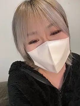 mii06 online show from February 2, 2:02 pm