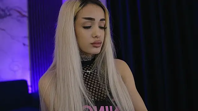 blondie muller online show from May 6, 7:52 pm