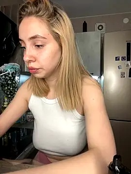 Kitty Katrine online show from December 3, 5:11 pm