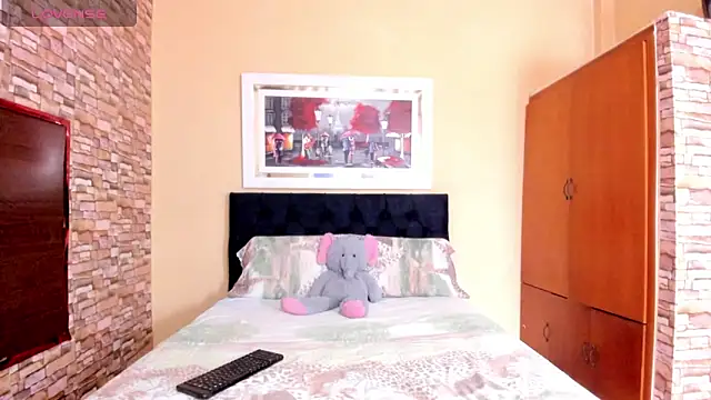 Snapshot of mariana_mauricio_hot chatting on February 19, 7:43 pm mariana mauricio hot online show from February 19, 7:43 pm