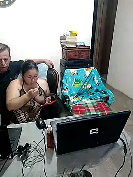 Snapshot of ZuriandAlex chatting on March 14, 1:48 am ZuriandAlex online show from March 14, 1:48 am