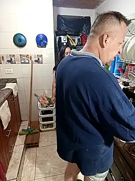 Snapshot of ZuriandAlex chatting on October 26, 11:05 am ZuriandAlex online show from October 26, 11:05 am