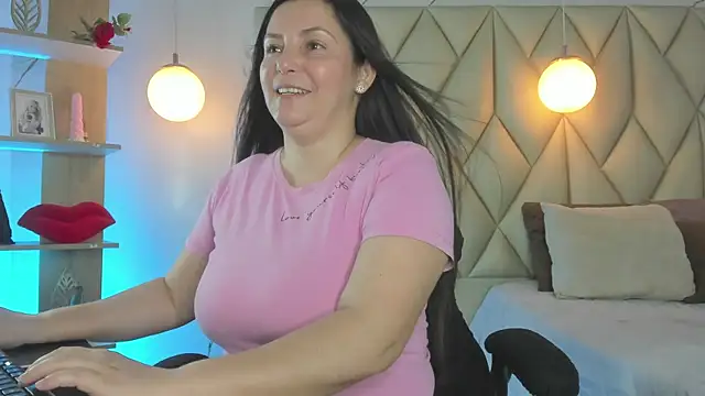 angelswets online show from May 4, 1:29 pm