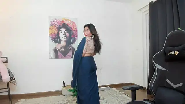 Snapshot of GoddessAnna chatting on December 10, 2:28 pm GoddessAnna online show from December 10, 2:28 pm