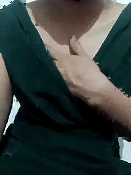 Snapshot of sneha_77 chatting on March 15, 4:54 pm sneha 77 online show from March 15, 4:54 pm