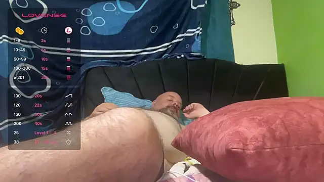 Snapshot of tinycockdeepass chatting on February 22, 5:02 am tinycockdeepass online show from February 22, 5:02 am