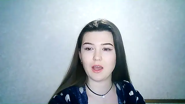 Snapshot of SeductiveTati chatting on December 15, 11:09 pm SeductiveTati online show from December 15, 11:09 pm