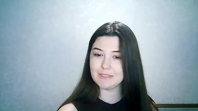 Snapshot of SeductiveTati chatting on December 19, 12:13 am SeductiveTati online show from December 19, 12:13 am