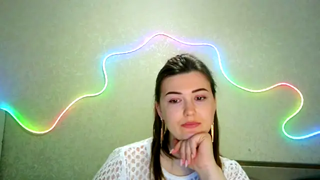 Snapshot of SeductiveTati chatting on April 22, 9:16 pm SeductiveTati online show from April 22, 9:16 pm