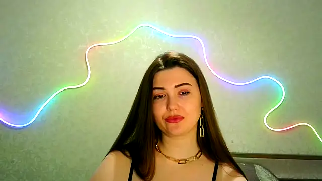 Snapshot of SeductiveTati chatting on April 26, 9:56 pm SeductiveTati online show from April 26, 9:56 pm
