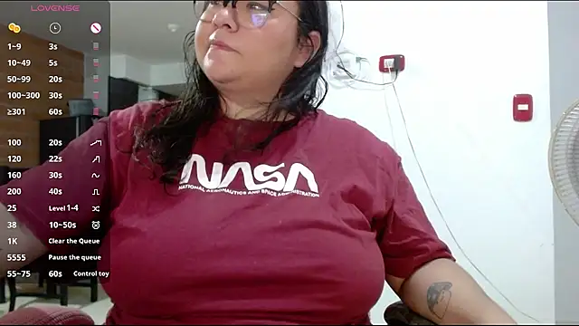 CinnamonCookiez online show from December 21, 4:41 am