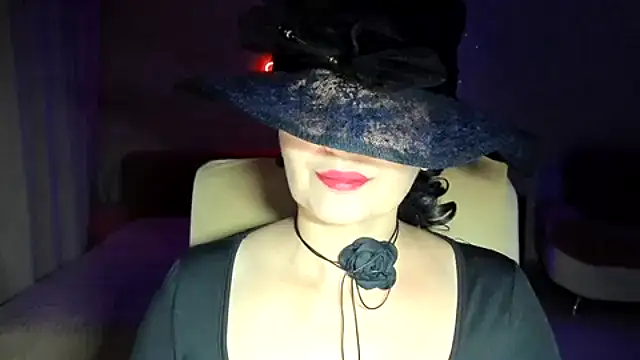 WitchBlueRose online show from November 9, 9:02 pm