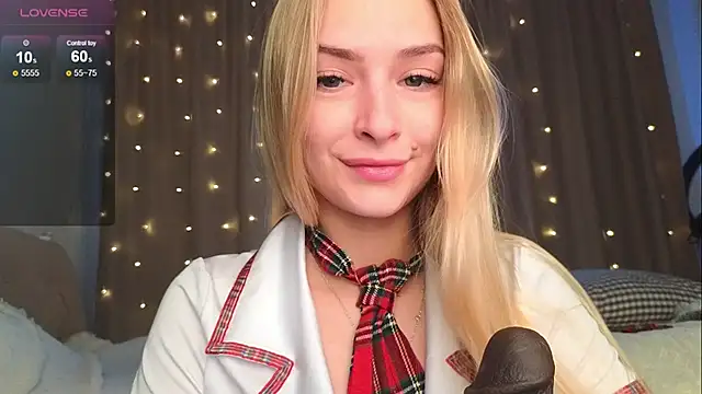 Snapshot of Soft_Eva chatting on January 12, 2:09 pm Soft Eva online show from January 12, 2:09 pm